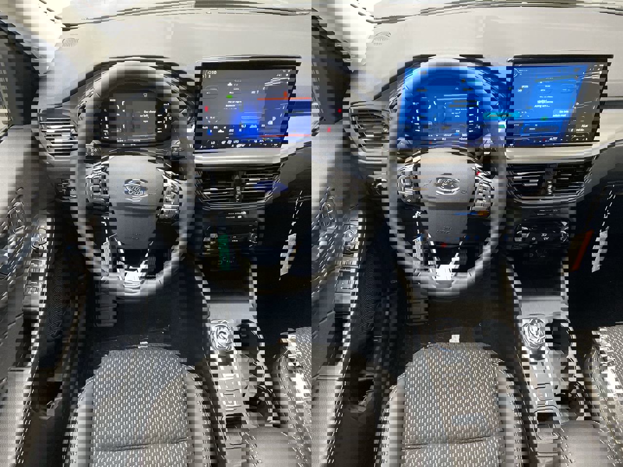 New 2024 Ford Escape SE FWD image 13