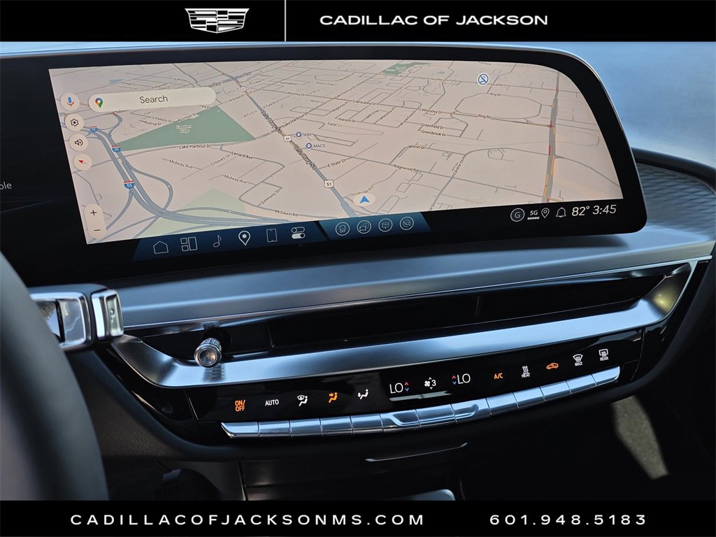 New 2026 Cadillac Lyriq Luxury image 8