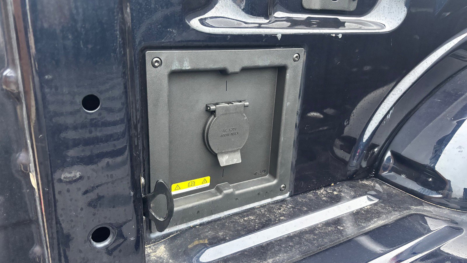 Certified 2022 Ford F150 Lariat image 7