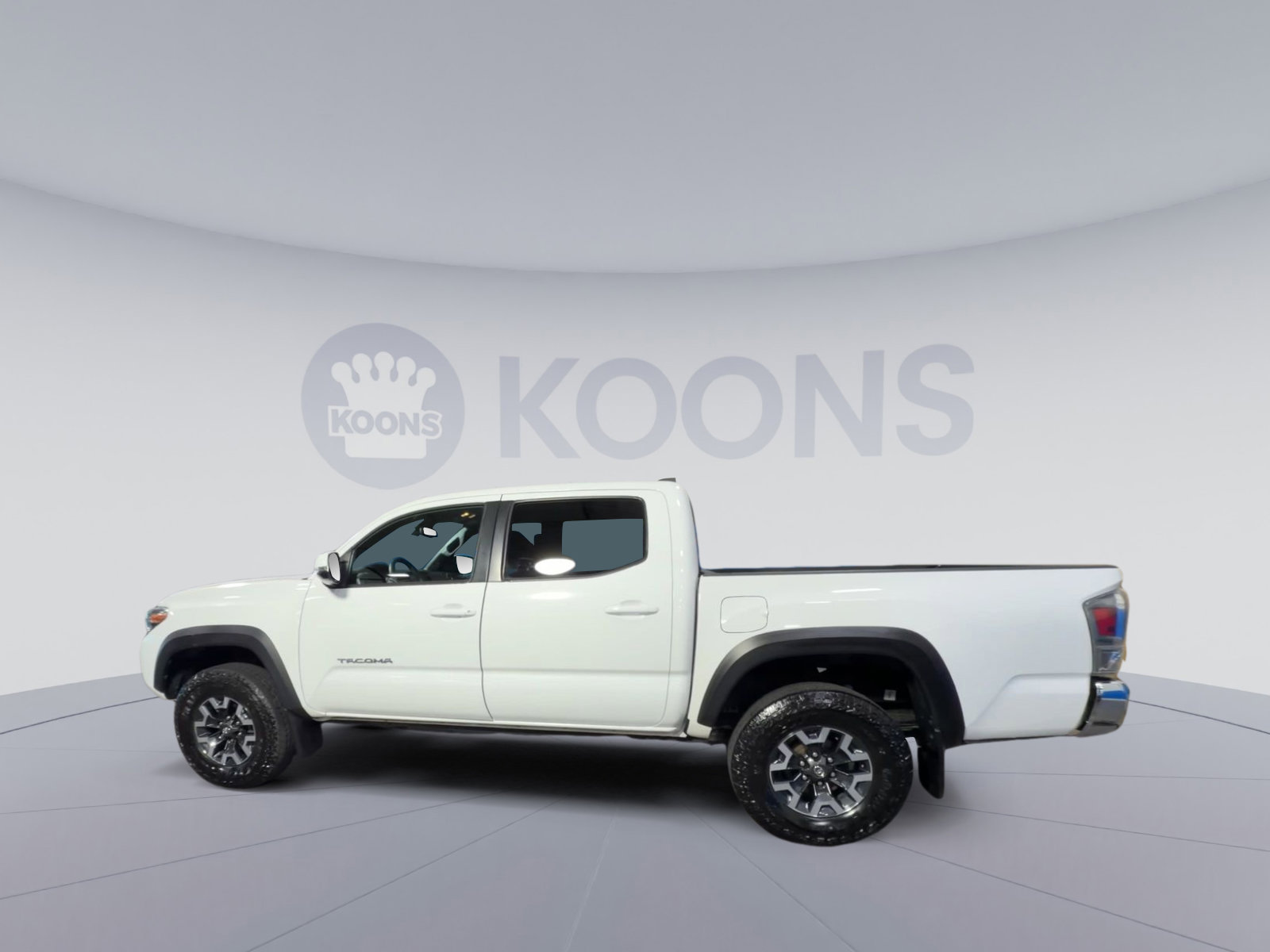 Used 2022 Toyota Tacoma TRD Off-Road AWD/4WD image 8