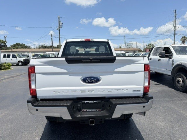 Used 2019 Ford F250 XL w/ Power Equipment Group AWD/4WD image 6