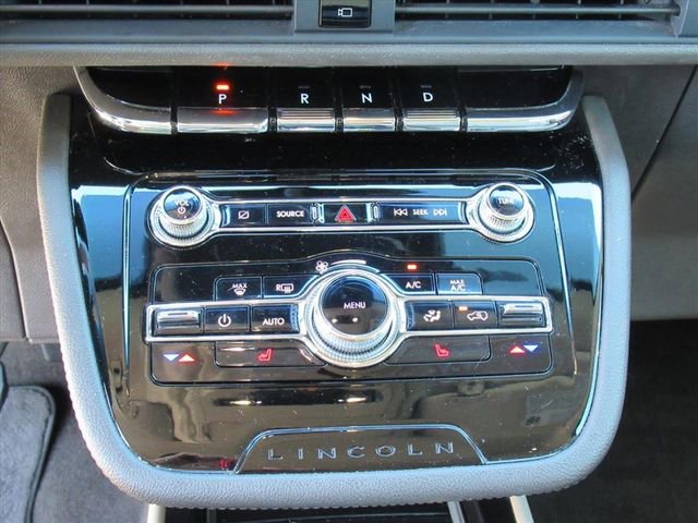 Used 2022 Lincoln Corsair FWD image 23