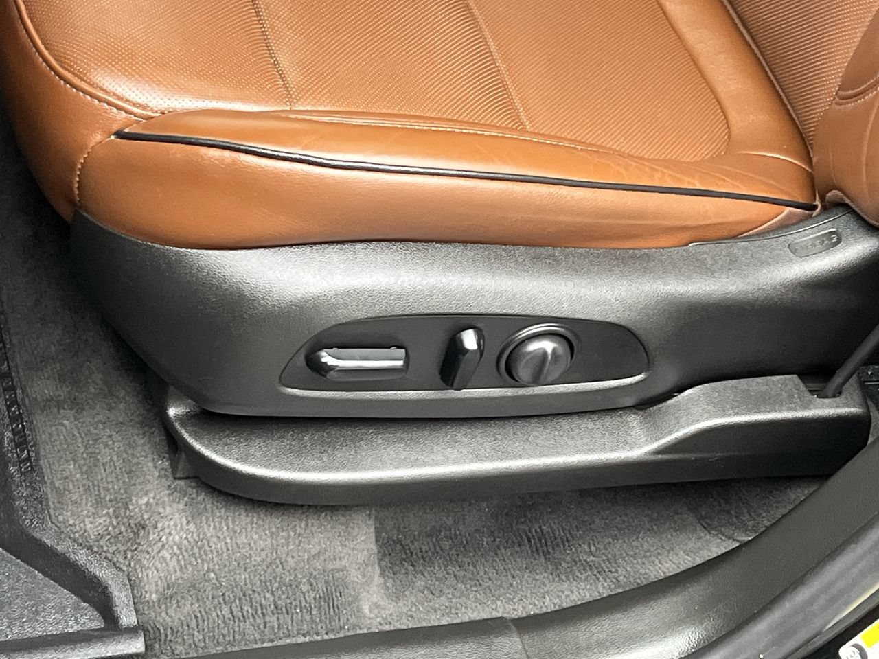 Certified 2019 Chevrolet Traverse High Country AWD/4WD image 13