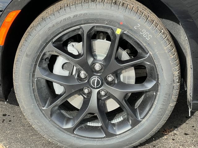 New 2026 Chrysler Pacifica Select image 8