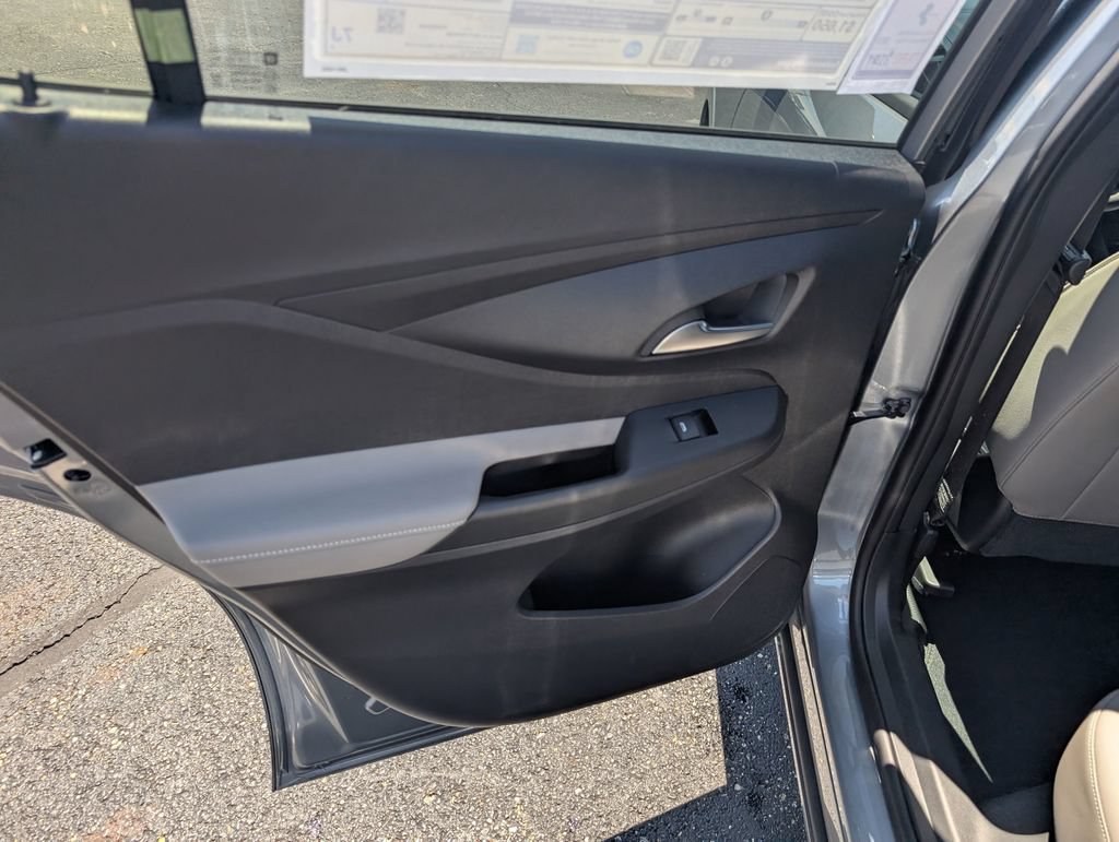 New 2026 Buick Envista Avenir FWD image 10