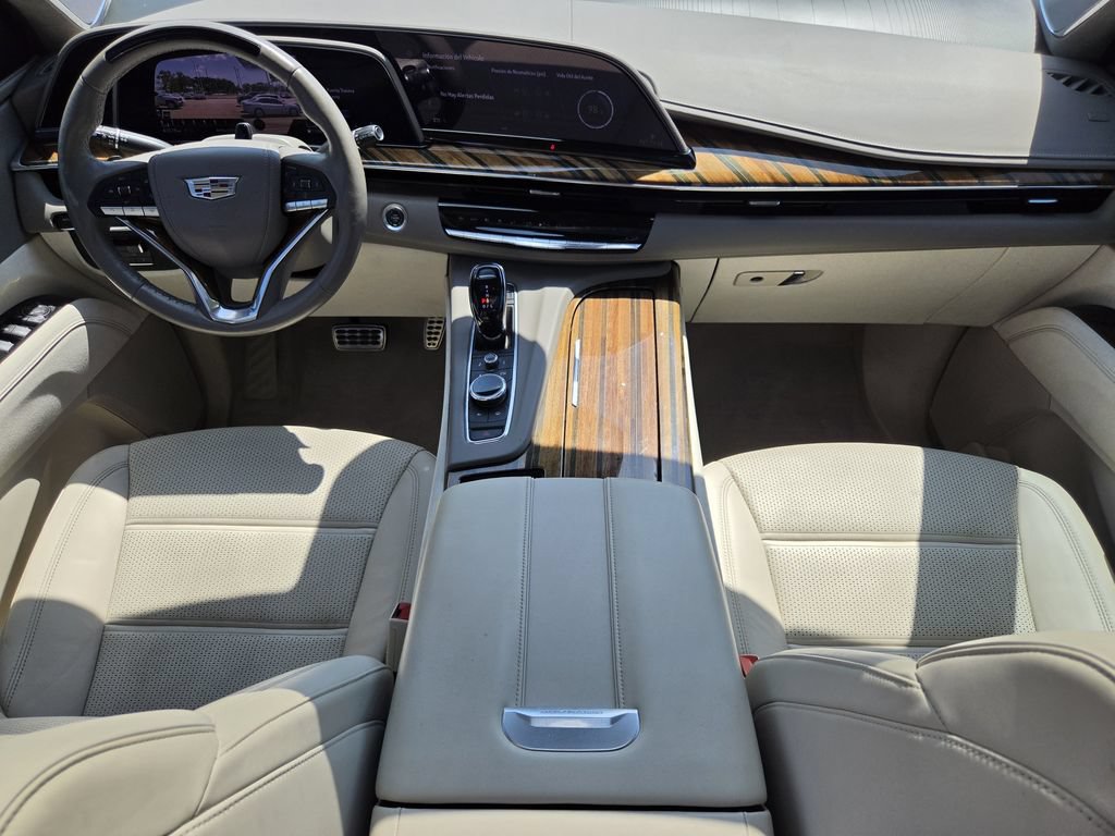 Used 2021 Cadillac Escalade ESV Sport Platinum w/ LPO, ONYX Package AWD/4WD image 12