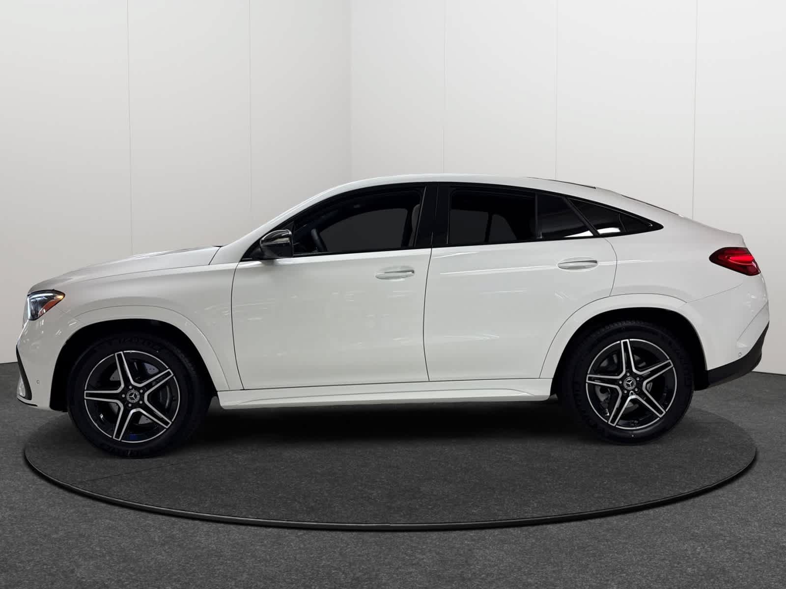 New 2026 Mercedes-Benz GLE 450 4MATIC Coupe image 3