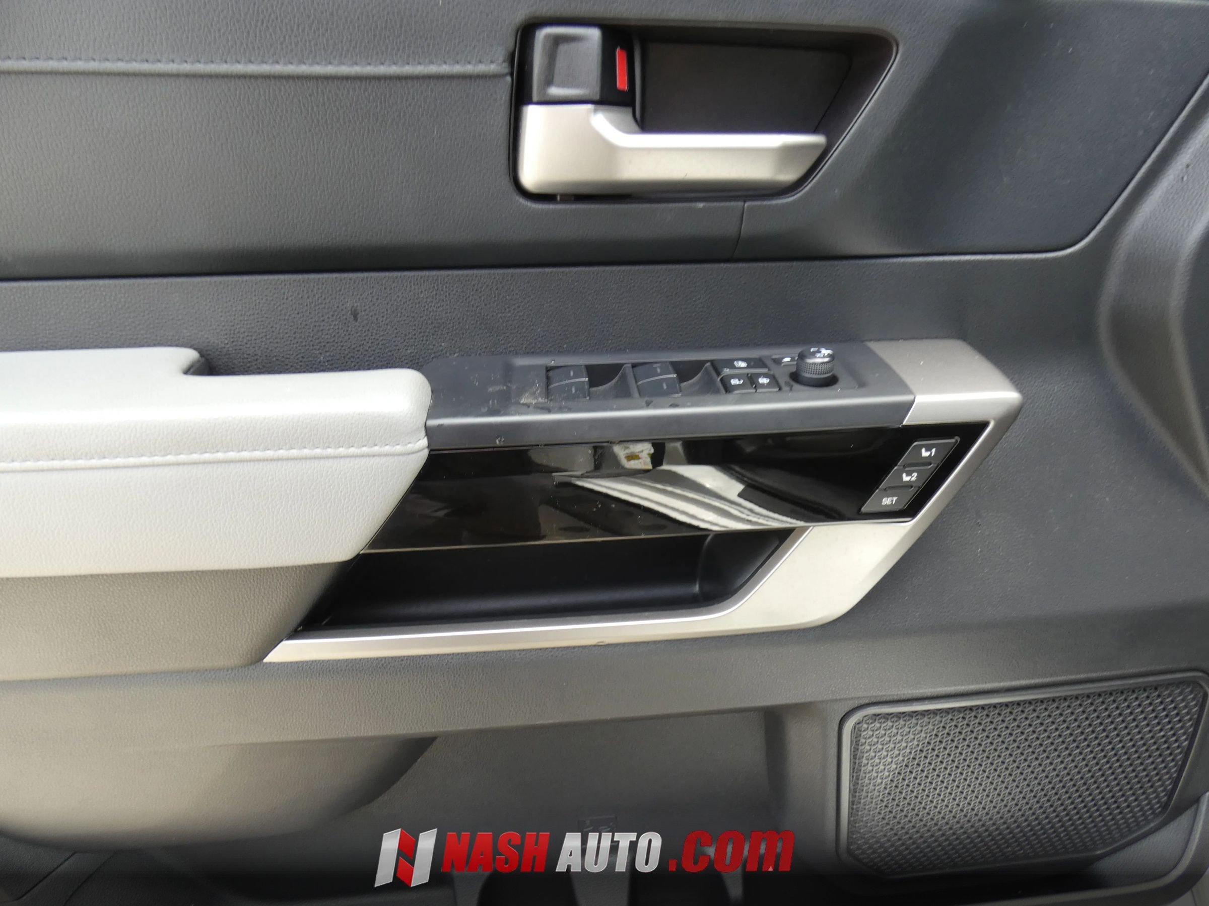 Used 2024 Toyota Tundra Limited w/ TRD Off-Road Package AWD/4WD image 58
