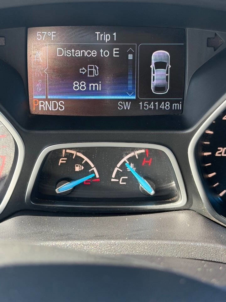 Used 2015 Ford Escape Titanium w/ Equipment Group 301A FWD image 15