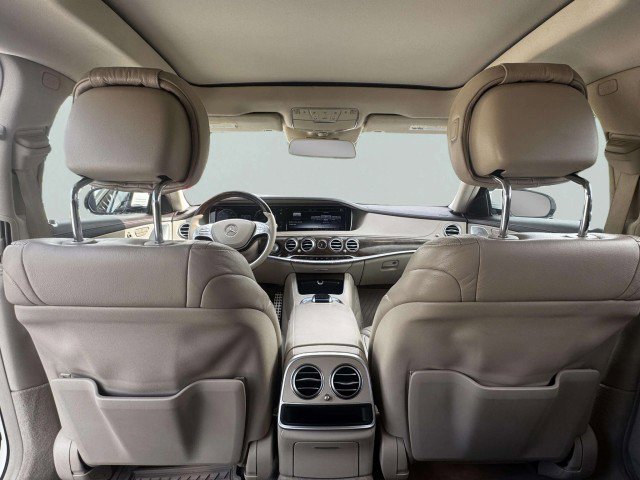 Used 2017 Mercedes-Benz S 550 Sedan image 43