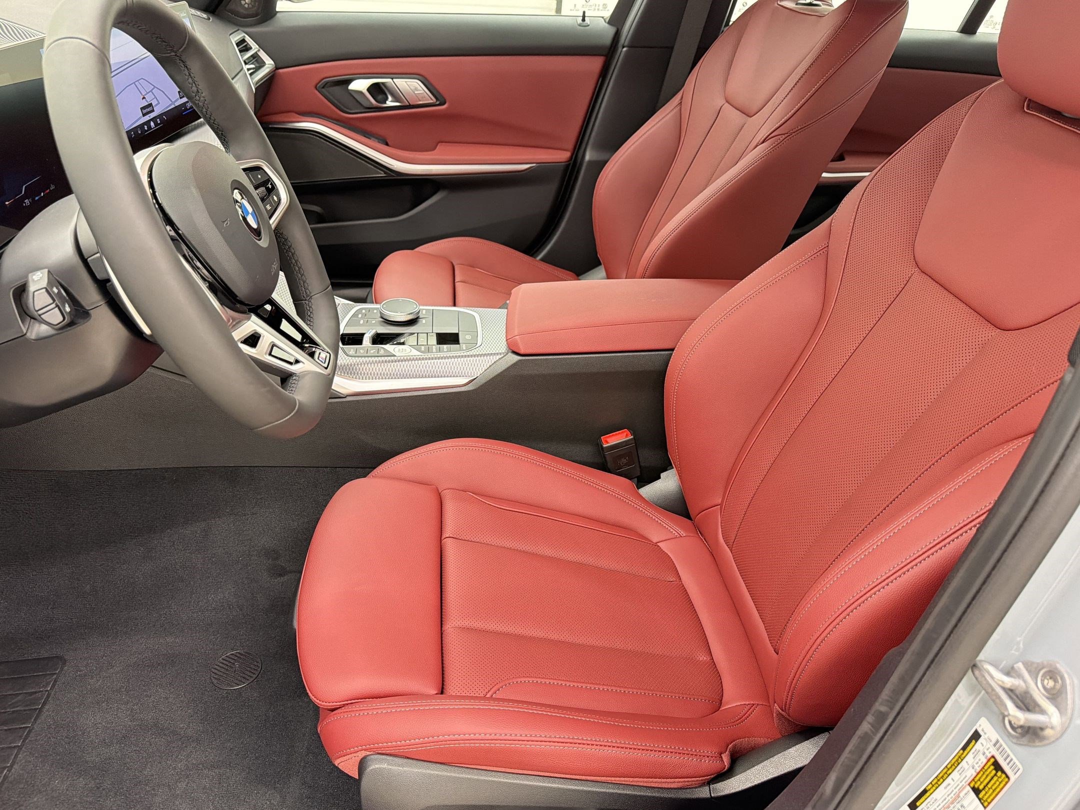 New 2026 BMW 330i xDrive Sedan AWD/4WD image 5