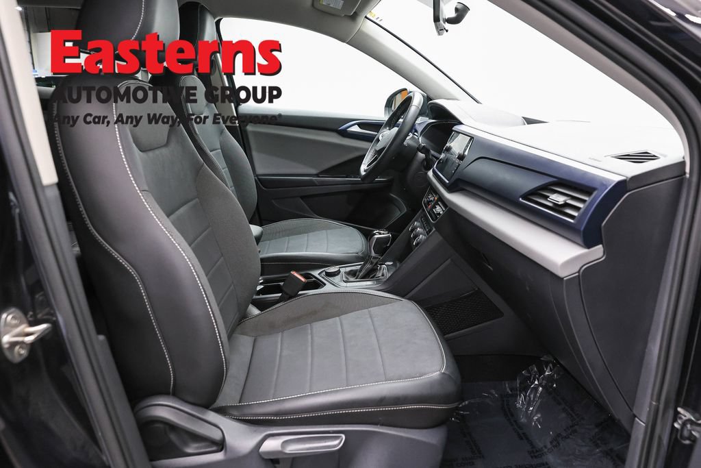Used 2022 Volkswagen Taos SE AWD/4WD image 21