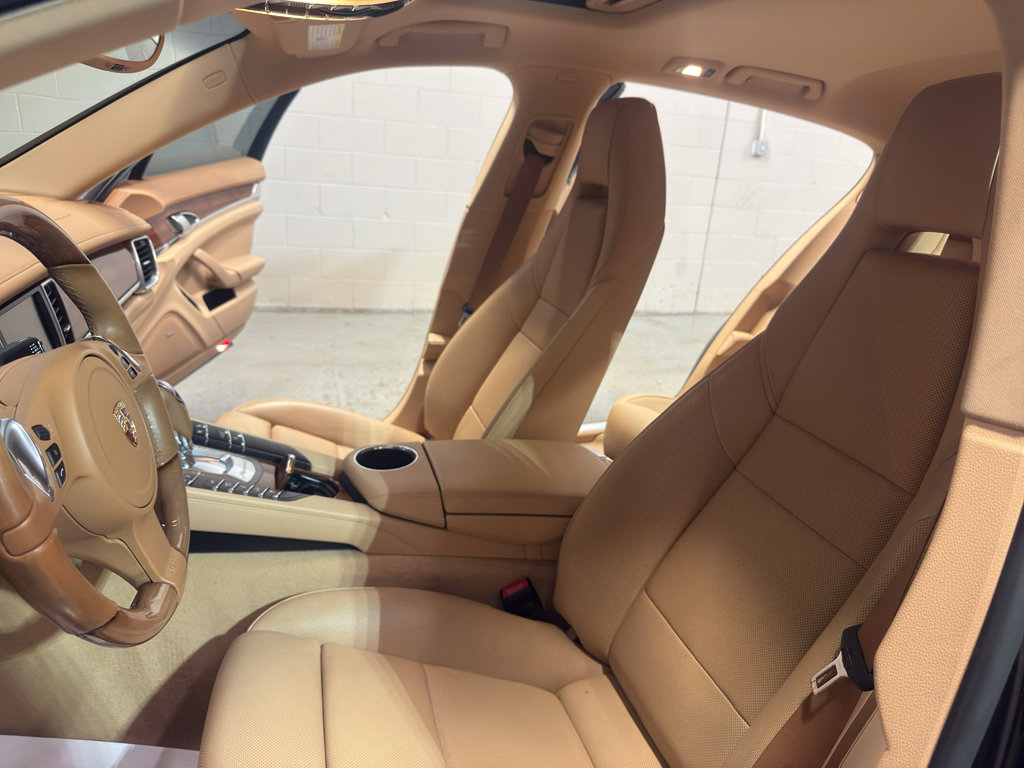 Used 2010 Porsche Panamera S RWD image 14
