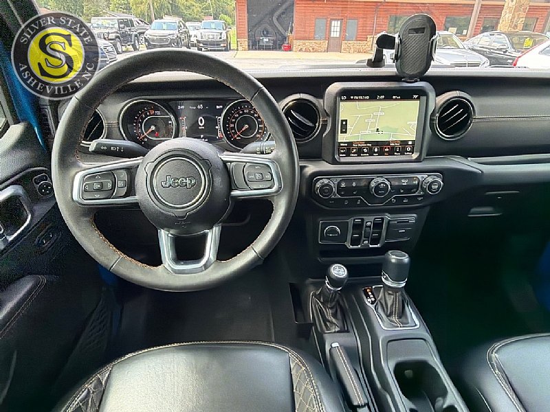 Used 2023 Jeep Gladiator Overland AWD/4WD image 27