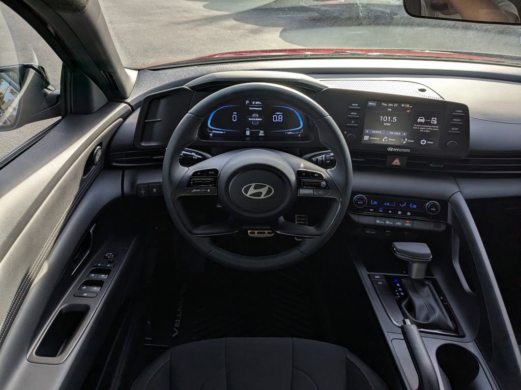 Used 2026 Hyundai Elantra Sport image 16