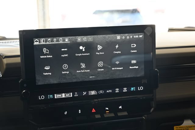New 2026 GMC Hummer EV SUV w/ LPO, Dark Essentials Package AWD/4WD image 16