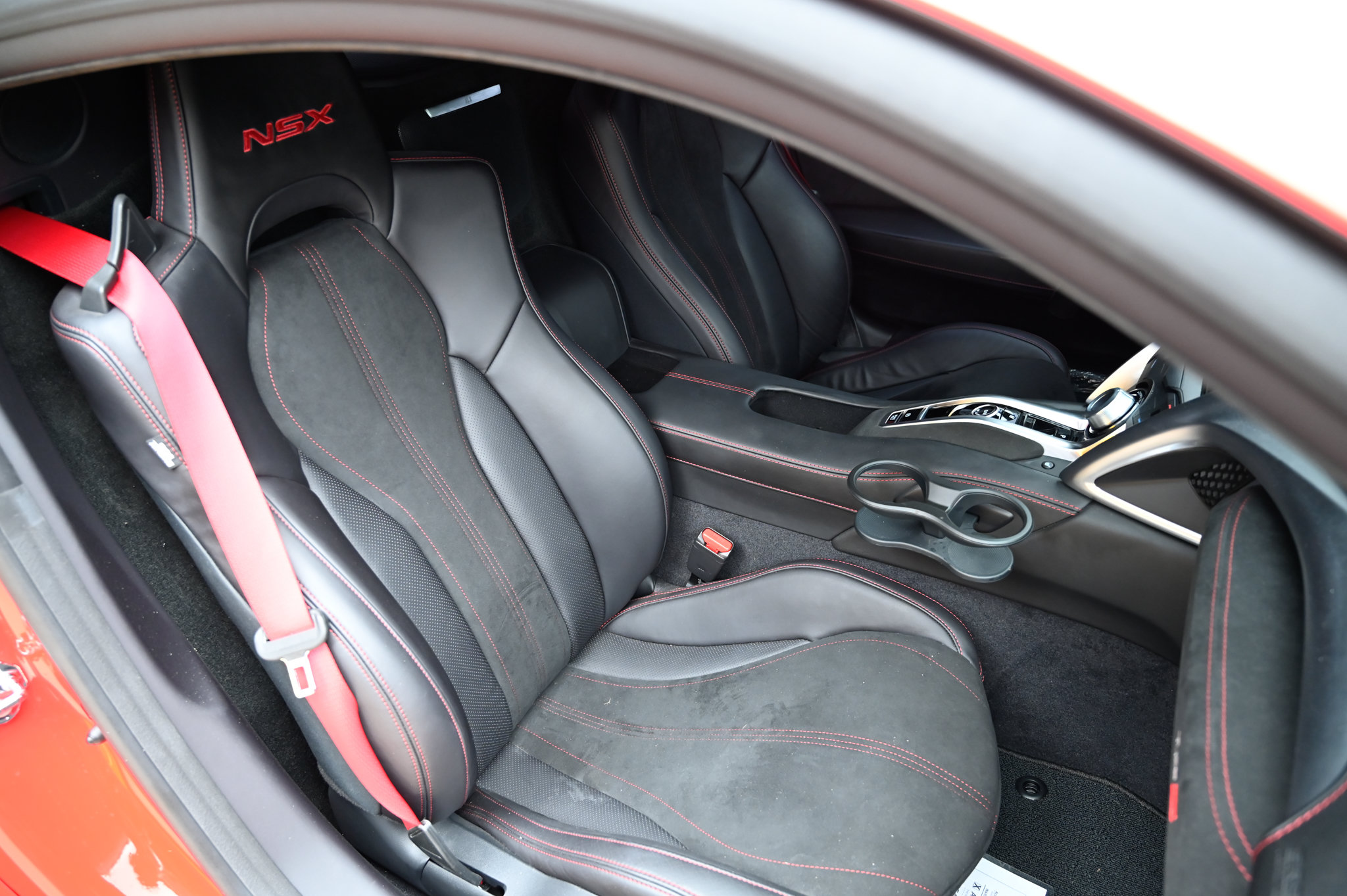 Used 2022 Acura NSX Type S AWD/4WD image 43