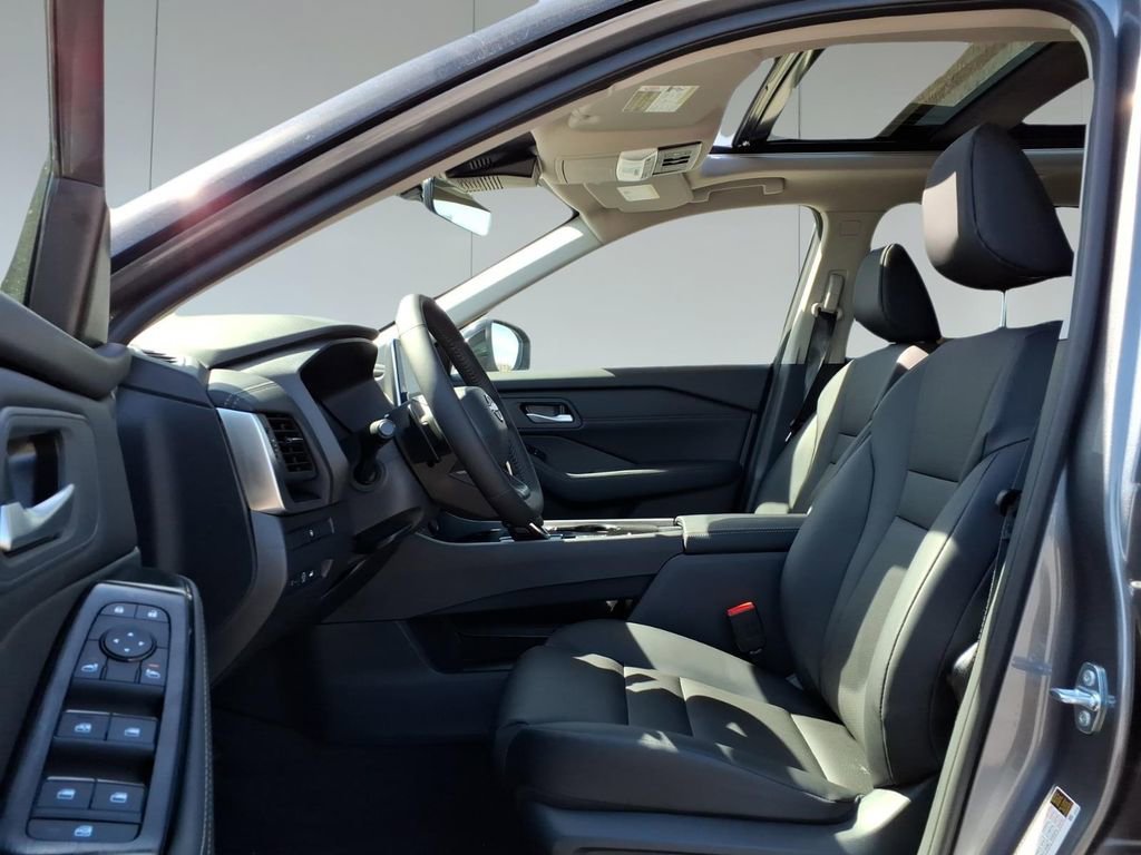 New 2026 Nissan Rogue SV image 15