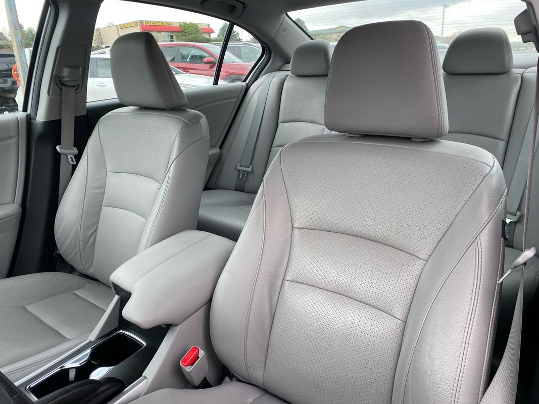 Used 2015 Honda Accord EX-L image 15