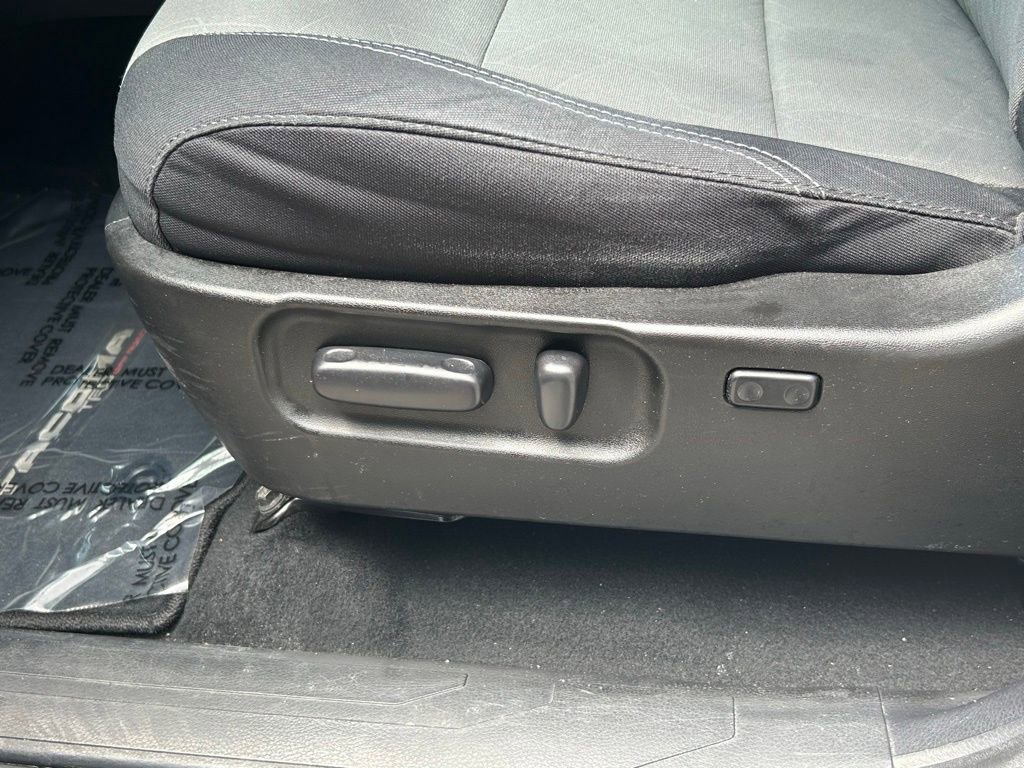 Used 2021 Toyota Tacoma TRD Off-Road image 18