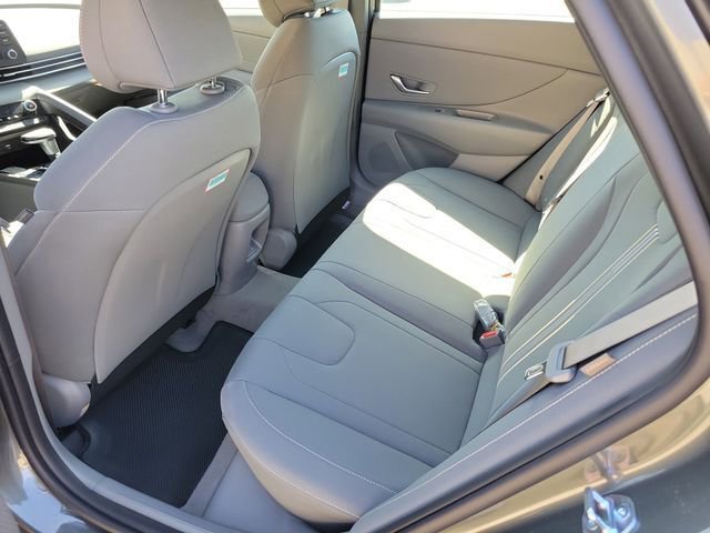 New 2026 Hyundai Elantra Sport FWD image 22