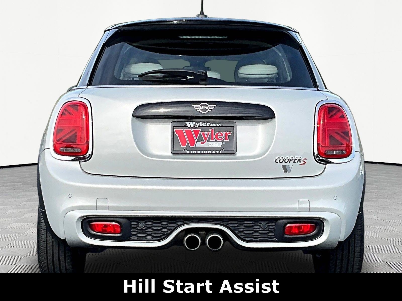 Used 2021 MINI Cooper S w/ Signature Upholstery Package FWD image 5