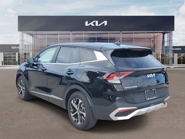 Certified 2024 Kia Sportage EX FWD image 4