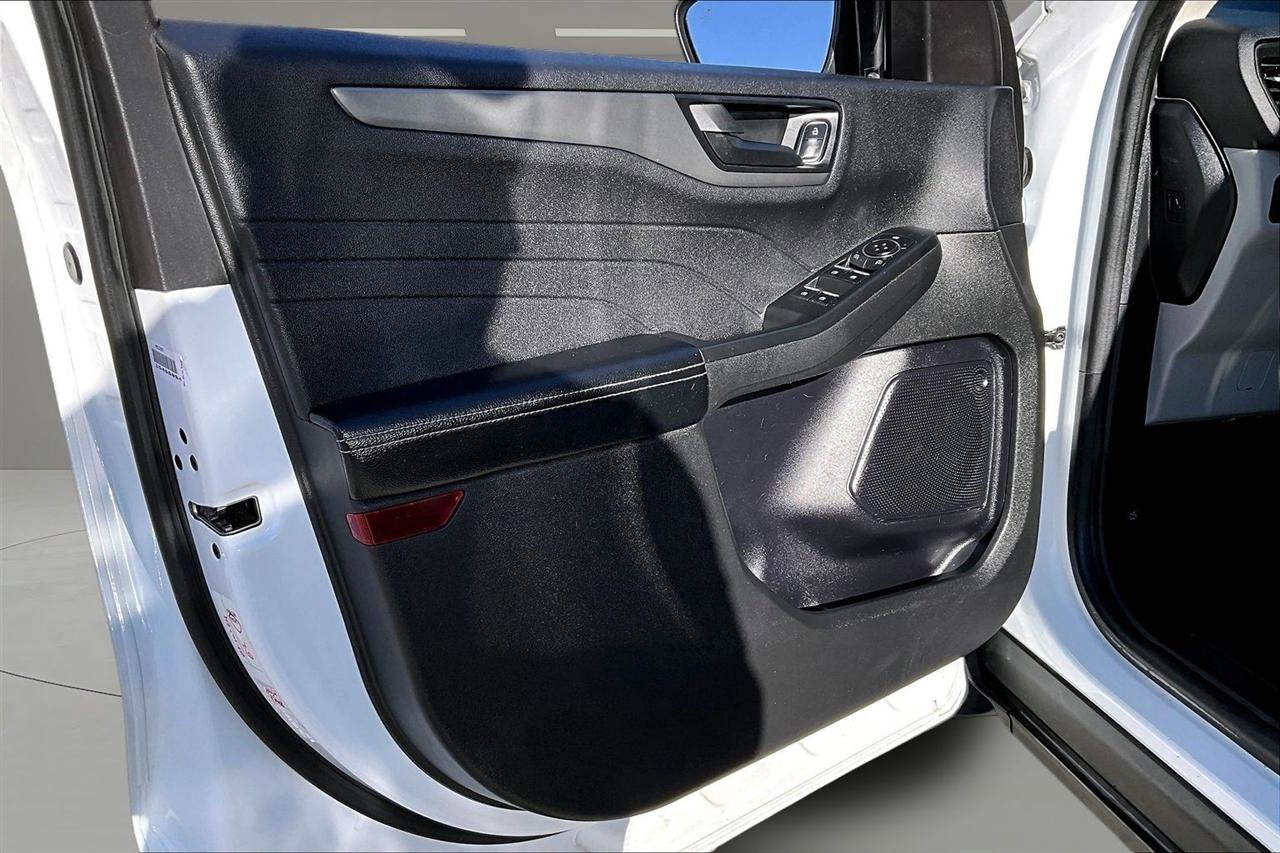 Used 2024 Ford Escape Active image 20