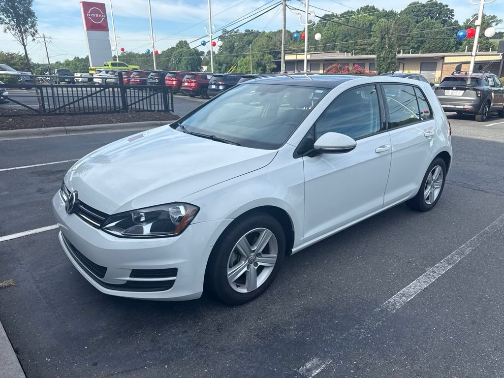 Used 2017 Volkswagen Golf Wolfsburg Edition FWD image 2