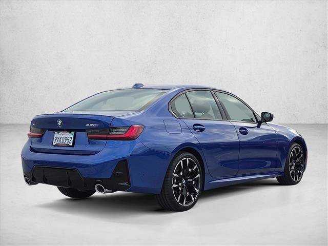 Used 2026 BMW 330i xDrive Sedan w/ M Sport Package AWD/4WD image 5
