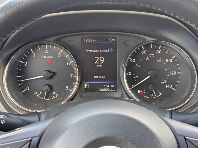 Used 2018 Nissan Rogue SV w/ Premium Package AWD/4WD image 15