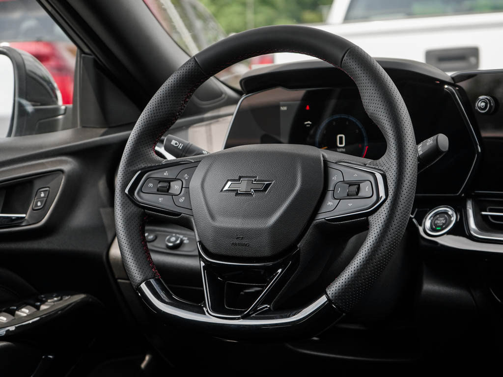 New 2026 Chevrolet Trax RS w/ Driver Confidence Package FWD image 13
