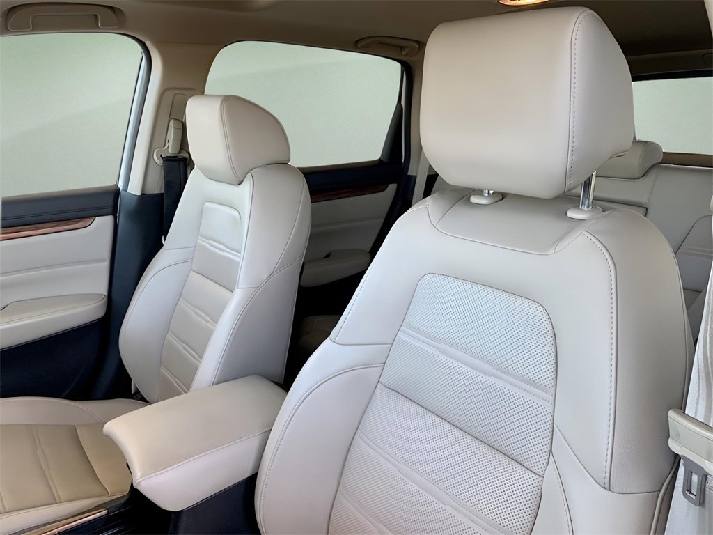 Used 2022 Honda CR-V Touring image 16