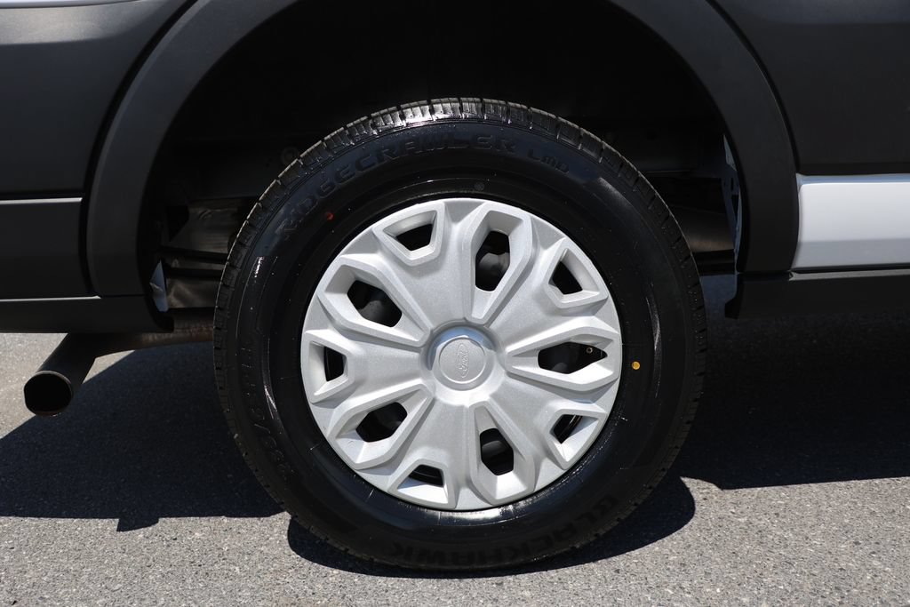 Used 2024 Ford Transit 350 XLT RWD image 9