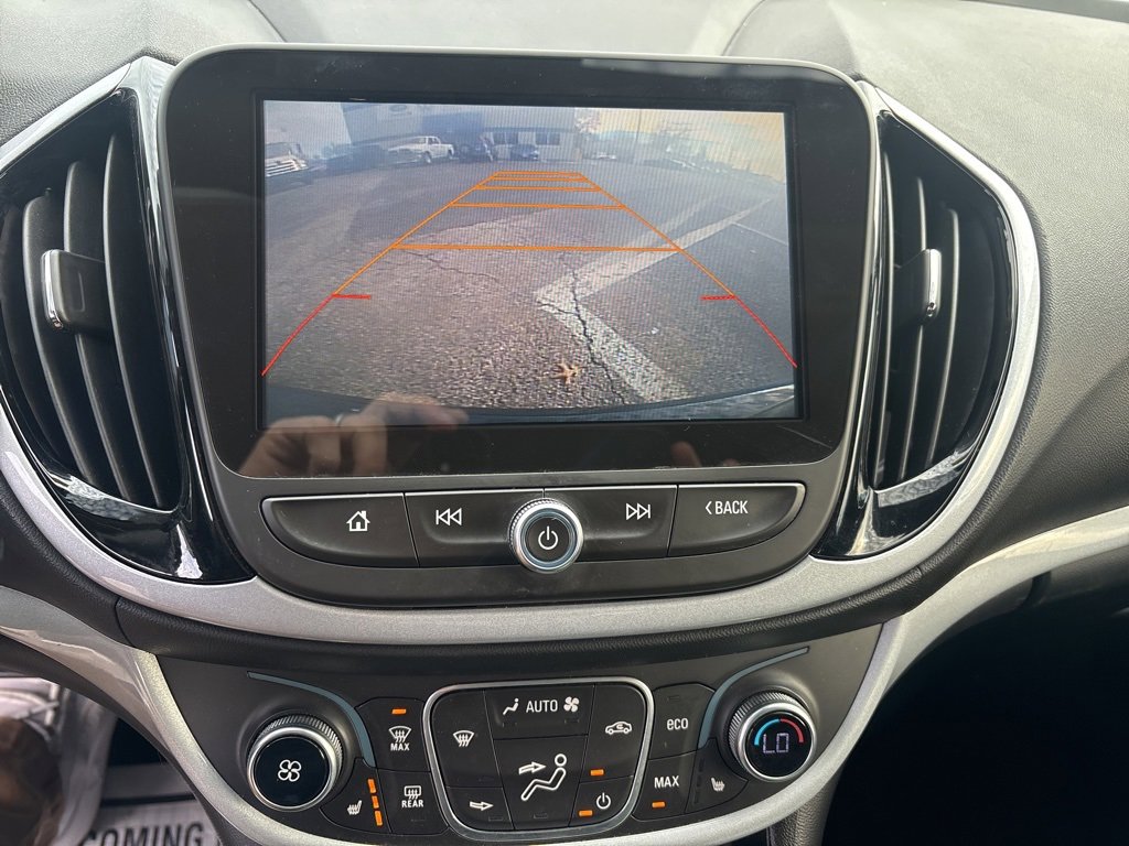 Used 2017 Chevrolet Volt LT w/ Comfort Package image 21