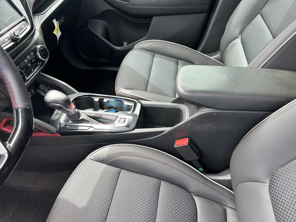 Used 2023 Chevrolet TrailBlazer RS w/ Convenience Package FWD image 23