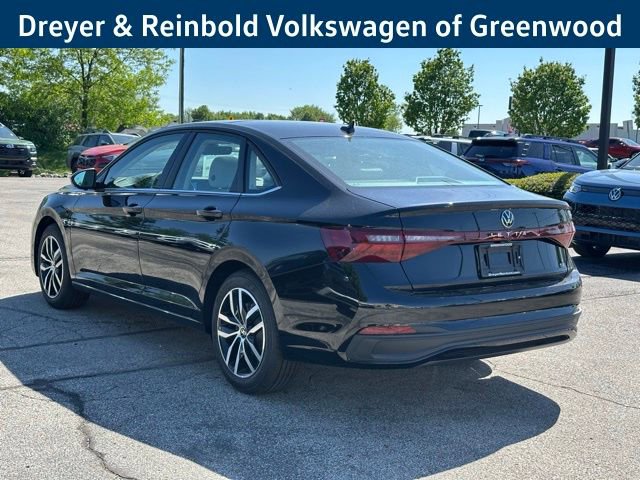 New 2026 Volkswagen Jetta SE FWD image 5