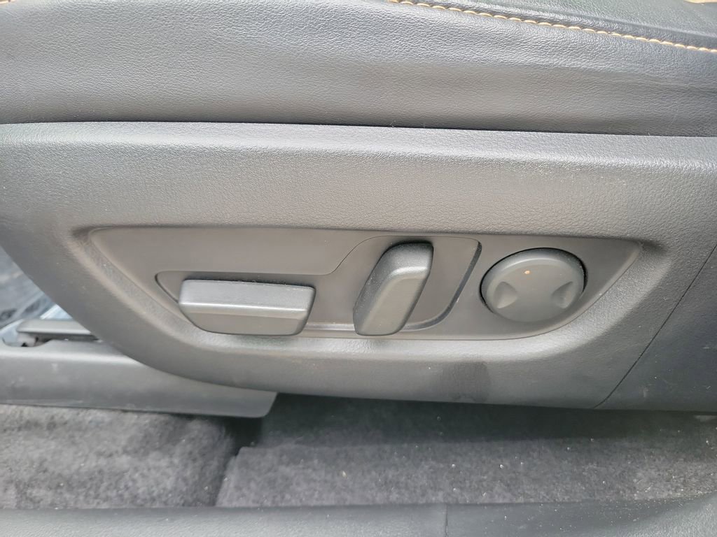 Certified 2024 MAZDA CX-90 3.3 Turbo S w/ Premium Package image 23