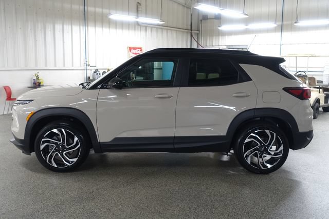 Used 2026 Chevrolet TrailBlazer RS w/ Convenience Package AWD/4WD image 4