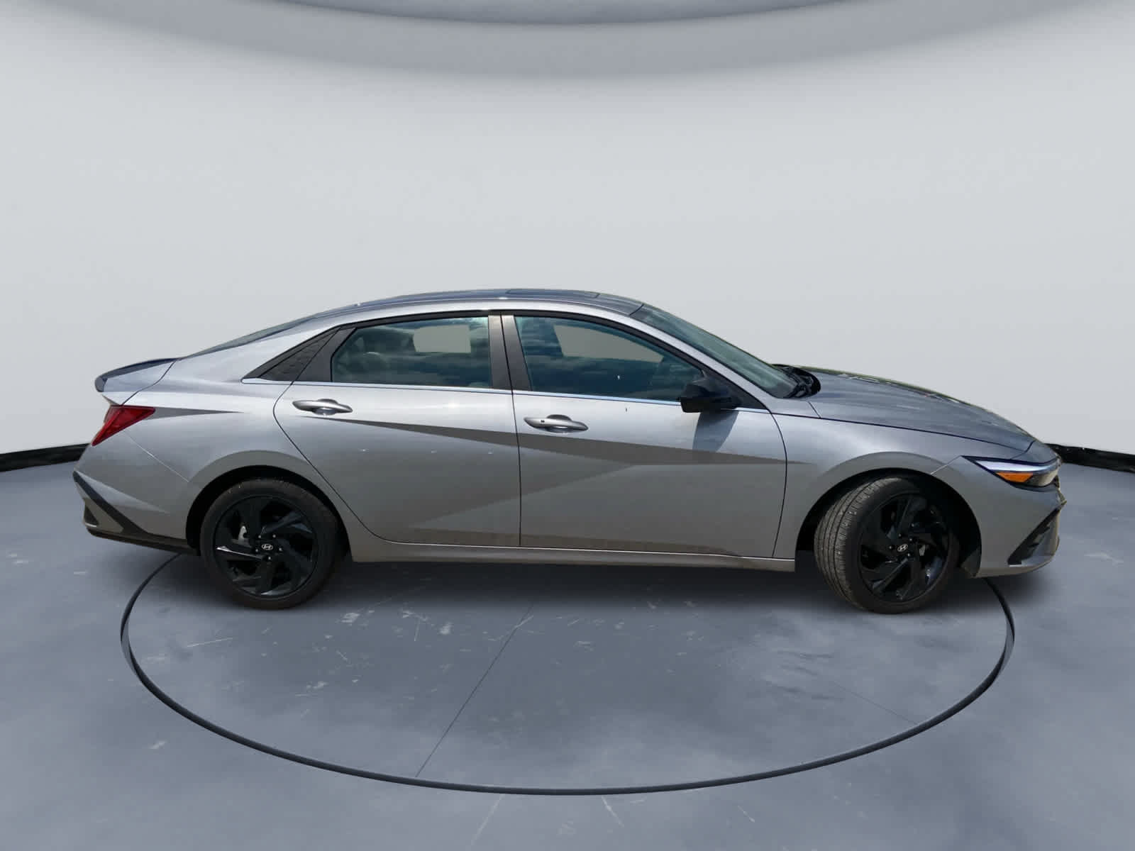 Used 2026 Hyundai Elantra SEL Sport Premium FWD image 3