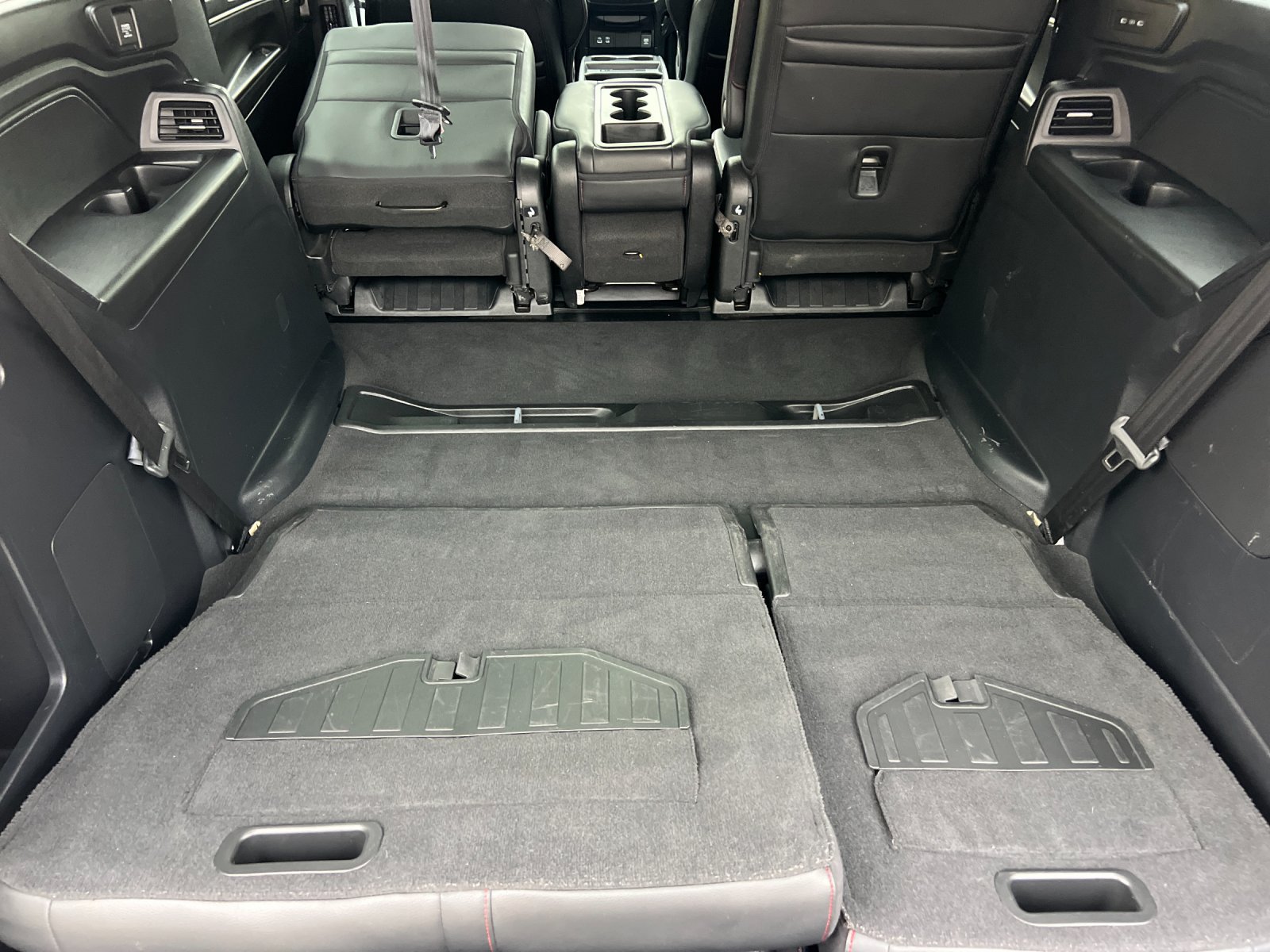 Used 2025 Honda Odyssey Sport-L image 17