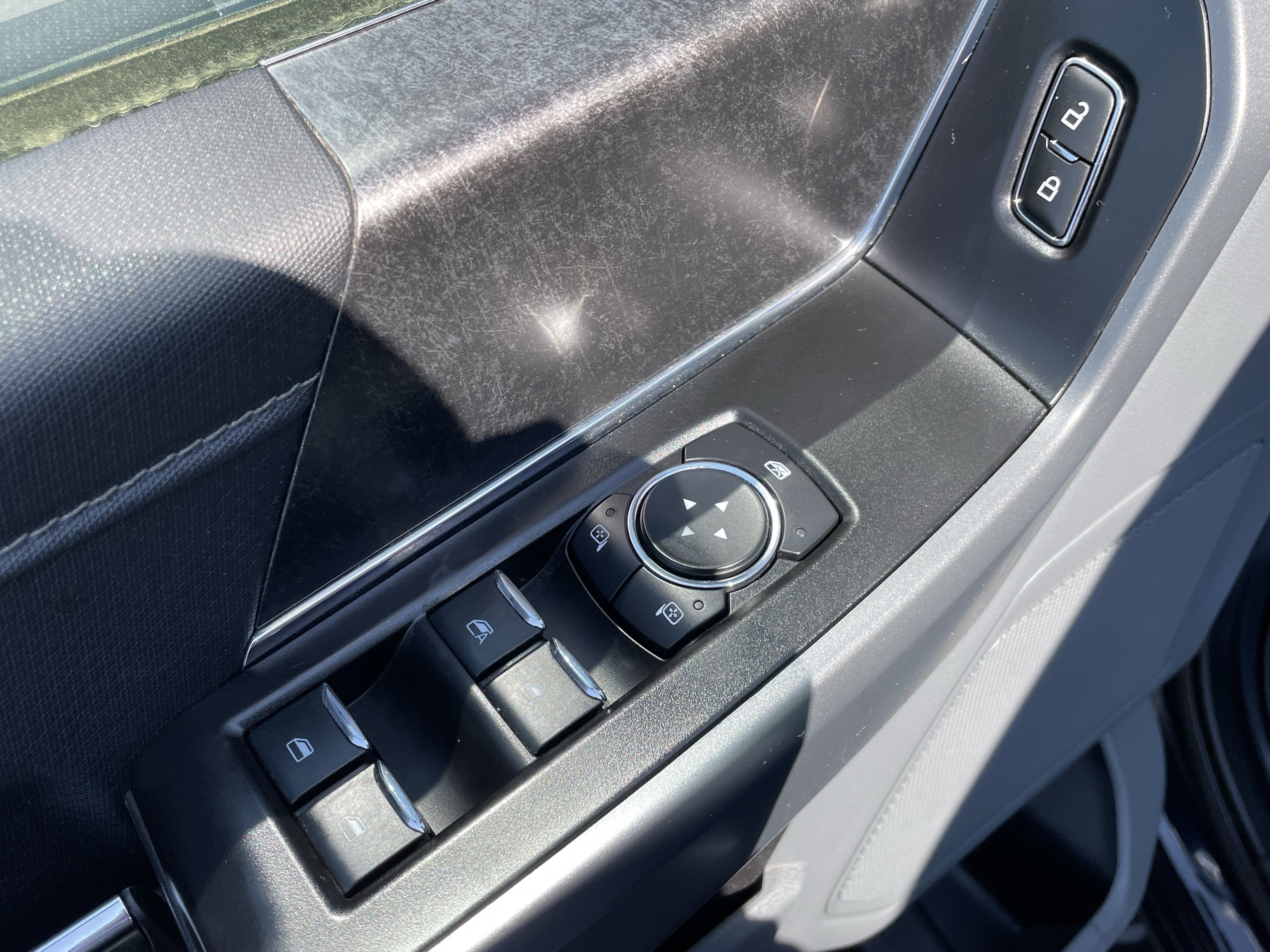 Used 2022 Ford F150 XLT w/ Equipment Group 302A High image 12