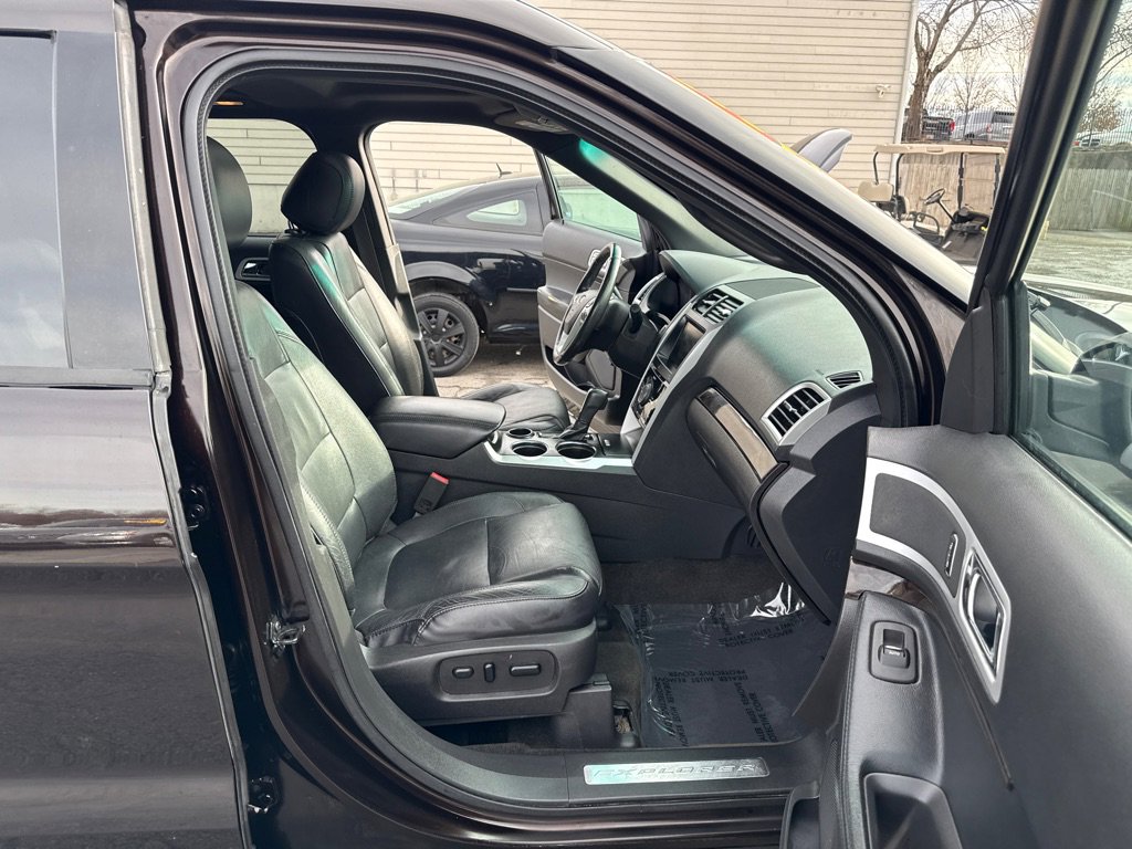 Used 2013 Ford Explorer Limited image 14
