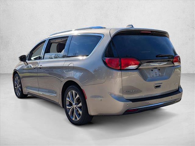 Used 2017 Chrysler Pacifica Limited w/ Advanced Safetytec Group image 8