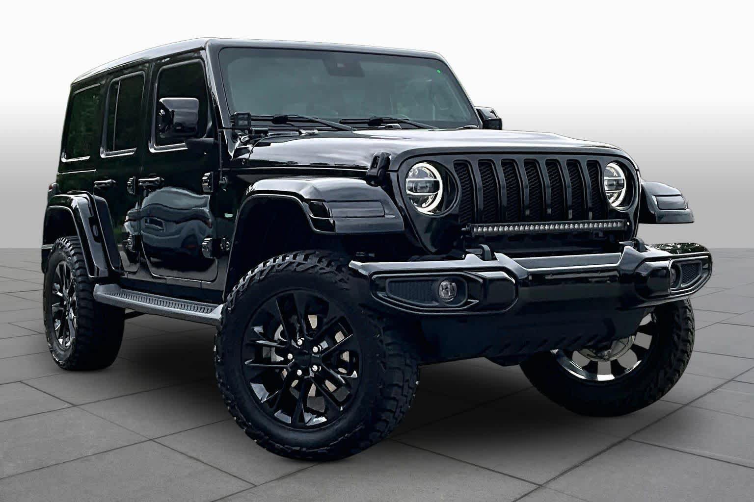 Used 2021 Jeep Wrangler Unlimited Sahara AWD/4WD video 2