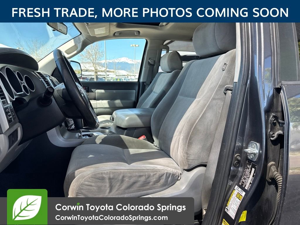 Used 2014 Toyota Sequoia SR5 AWD/4WD image 9