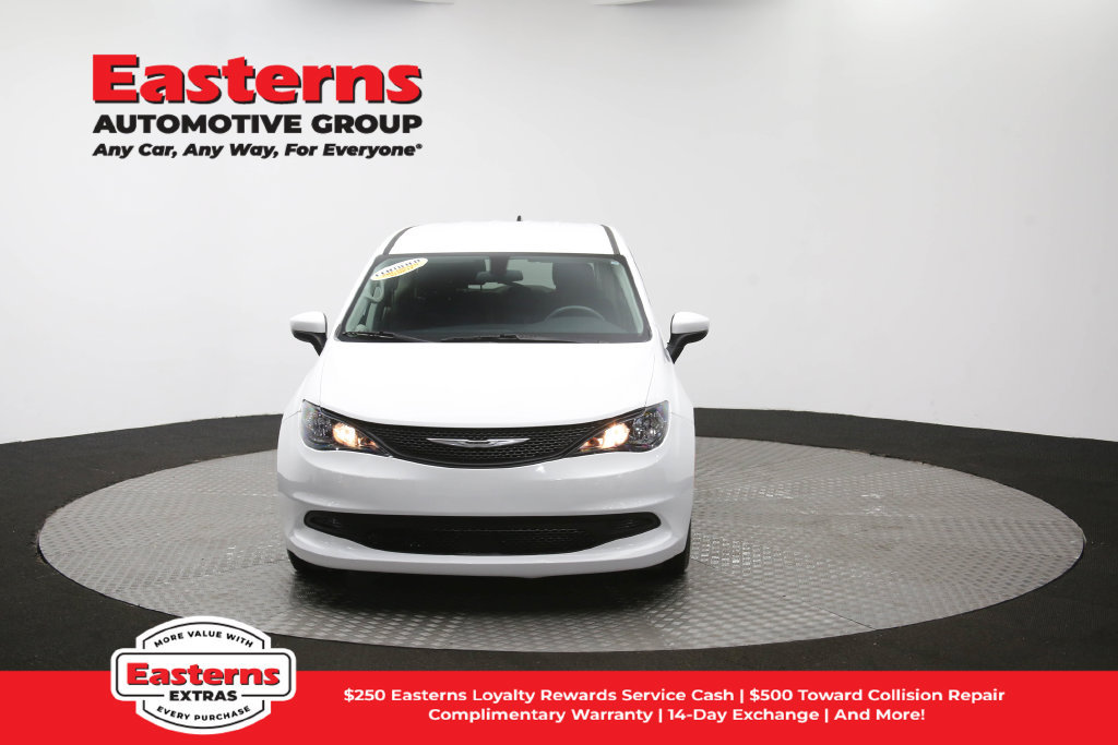 Used 2022 Chrysler Voyager LX FWD image 52