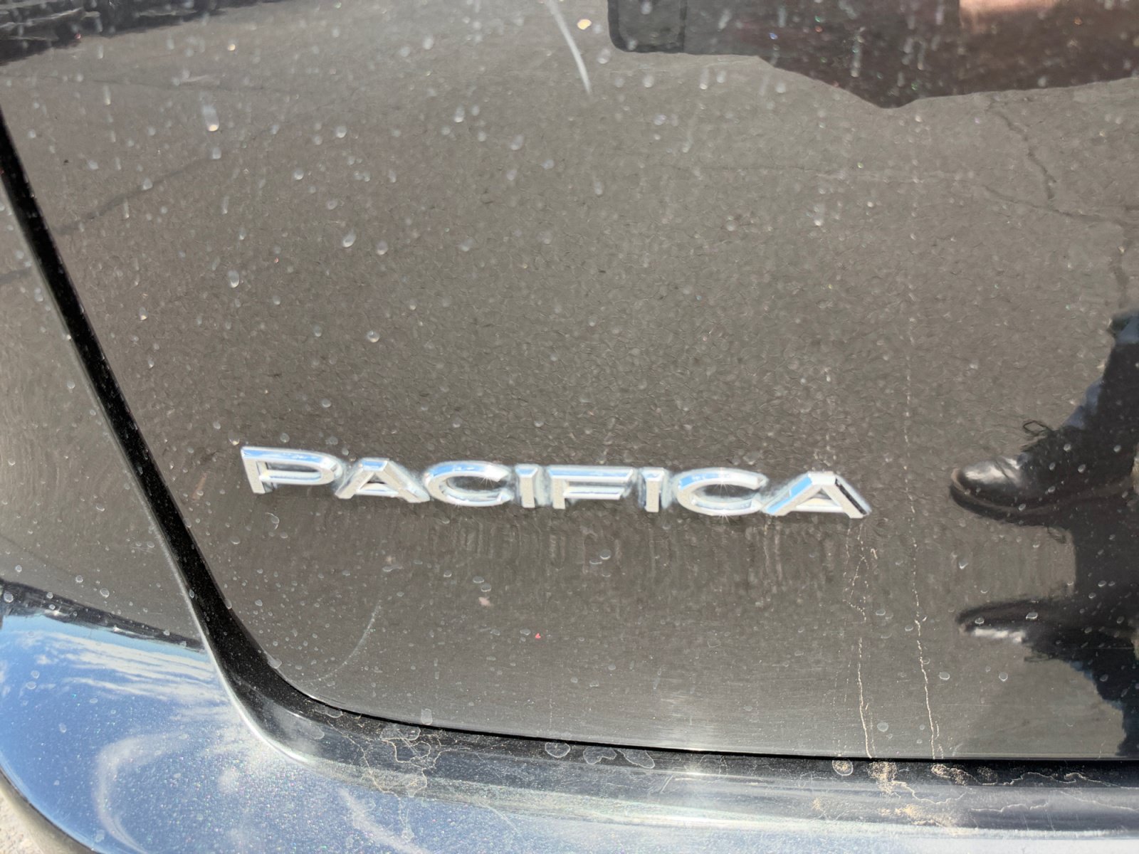 Used 2018 Chrysler Pacifica Touring-L w/ Advanced Safetytec Group FWD image 24