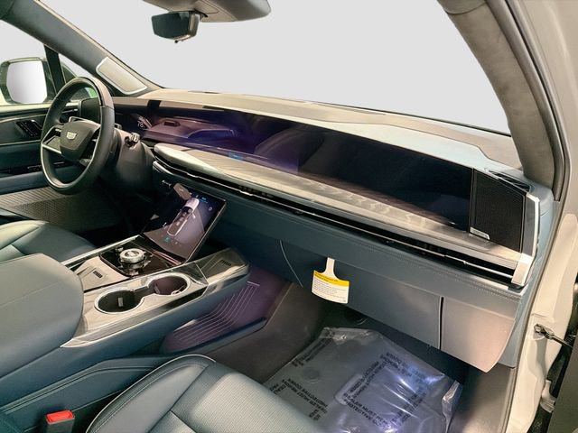 New 2026 Cadillac Escalade IQ Sport 2 w/ LPO, ONYX Package image 28