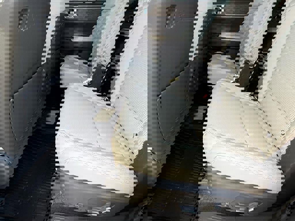 New 2026 Hyundai Santa Fe Calligraphy image 13